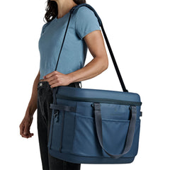 Carryout™ Soft Cooler 30 L - Hydro Flask Outlet