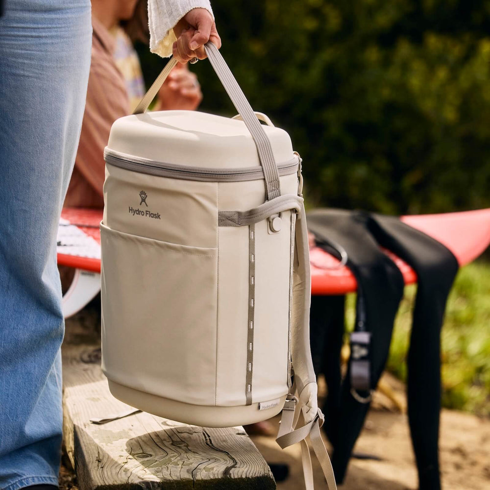 Carryout™ Backpack 22 L - Hydro Flask For sale