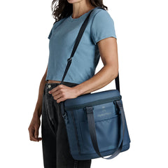 Carryout™ Soft Cooler 10 L - Hydro Flask For sale