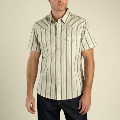 The Wyatt Pearl Snap Short Sleeve Print Shirt