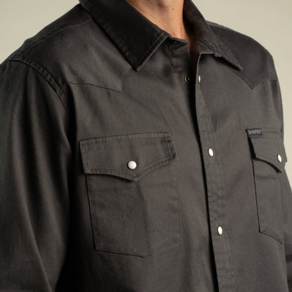 The Wyatt Pearl Snap Long Sleeve Solid Shirt