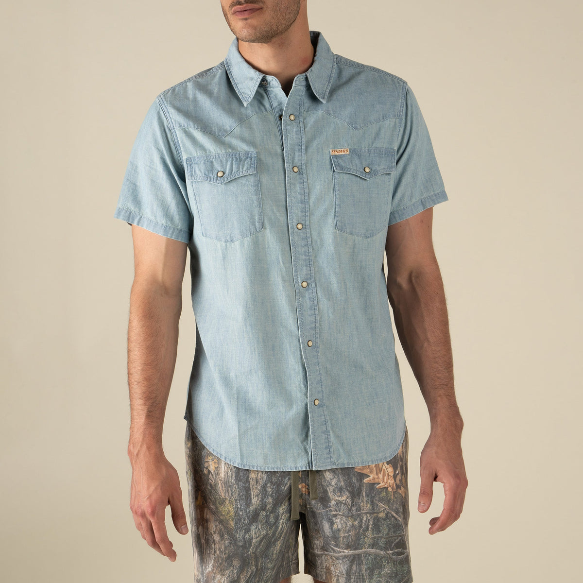The Wyatt Pearl Snap Short Sleeve Solid Shirt