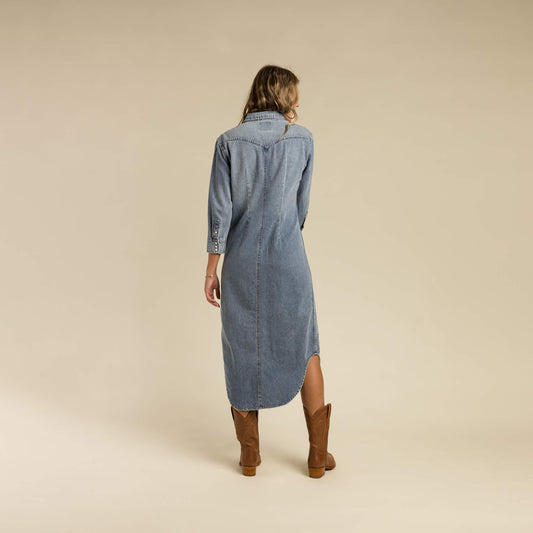 The Annie Pearl Snap Shirtdress