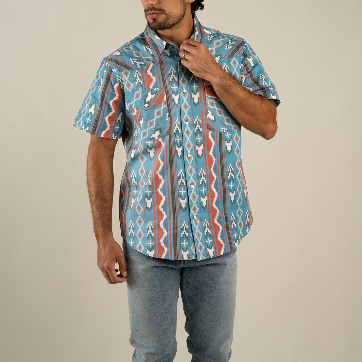 The Wyatt Pearl Snap Short Sleeve Print Shirt